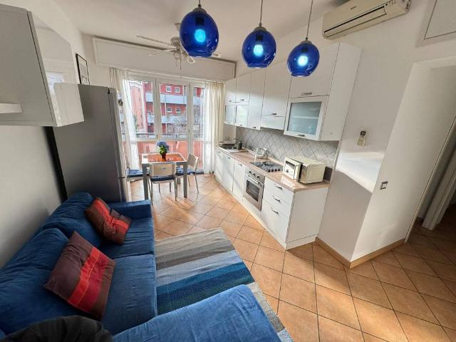 Appartamento in vendita a Barona, Milano
