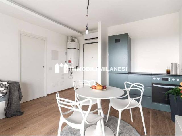 Appartamento in vendita a Municipio 8 di Milano, Milano