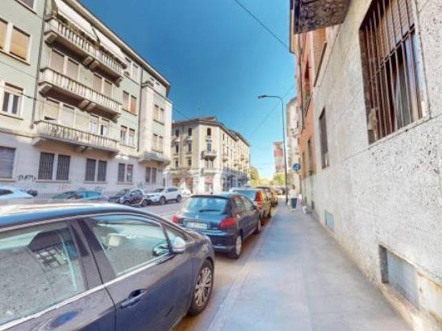 Appartamento in vendita a Municipio 8 di Milano, Milano