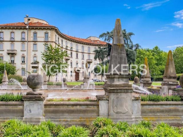 Appartamento in vendita a Municipio 8 di Milano, Milano