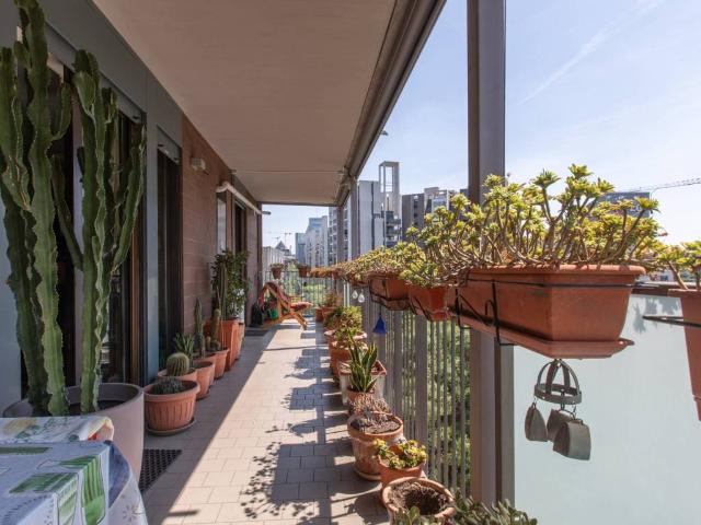 Appartamento in vendita a Municipio 8 di Milano, Milano