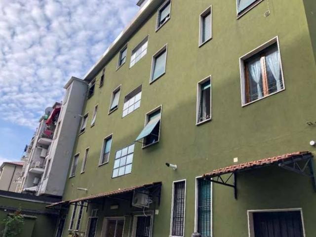 Appartamento in vendita a Municipio 9, Milano