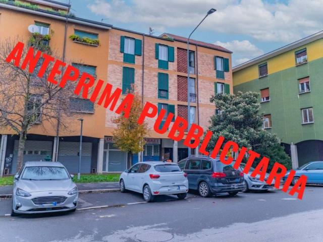 Appartamento in vendita a Municipio 8 di Milano, Milano