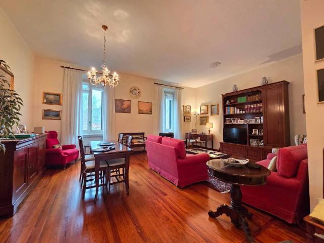 Appartamento in vendita a Municipio 8 di Milano, Milano