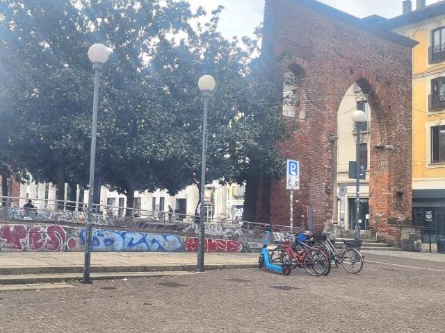 Appartamento in vendita a Cerchia dei Navigli, Milano