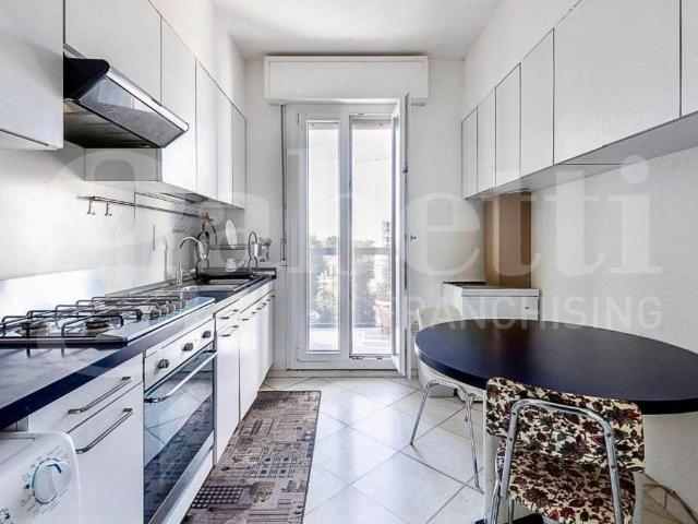 Appartamento in vendita a Gratosoglio, Milano