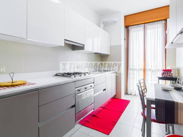 Appartamento in vendita a Municipio 4, Milano