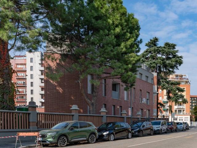 Appartamento in vendita a Municipio 2, Milano