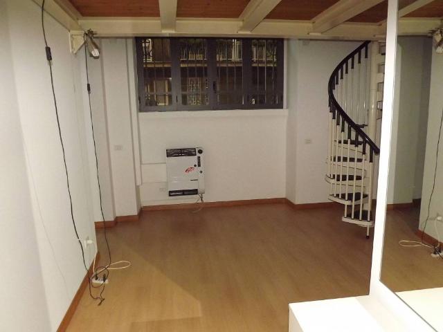 Appartamento in vendita a Municipio 2, Milano