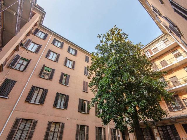 Appartamento in vendita a Municipio 7, Milano