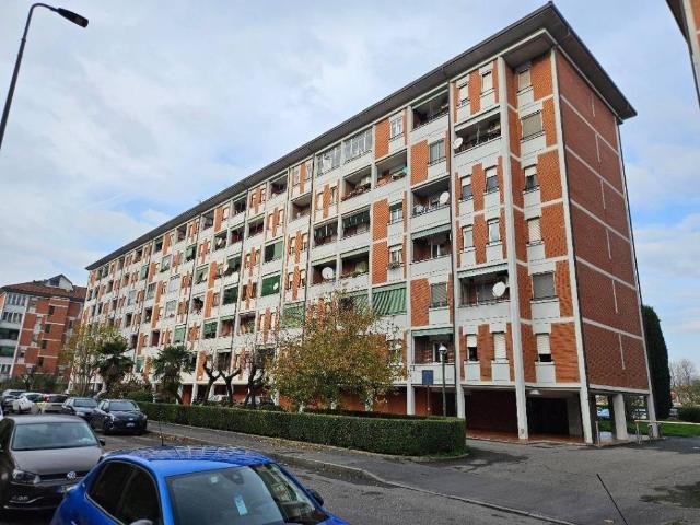 Appartamento in vendita a Municipio 8 di Milano, Milano