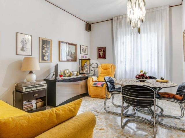 Appartamento in vendita a Municipio 7, Milano