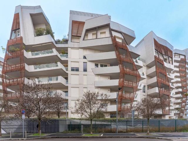 Appartamento in vendita a Municipio 8 di Milano, Milano