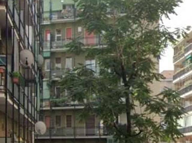 Appartamento in vendita a Municipio 9, Milano