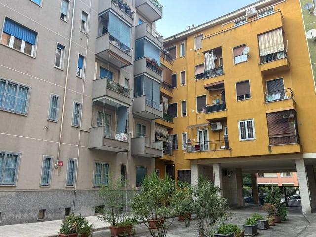 Appartamento in vendita a Municipio 2, Milano