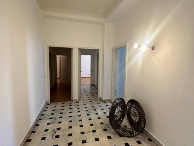 Appartamento in vendita a Municipio 1, Milano