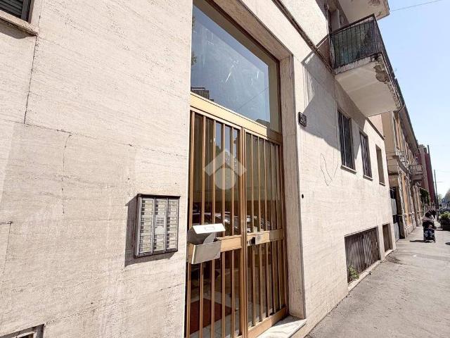 Appartamento in vendita a Municipio 4, Milano