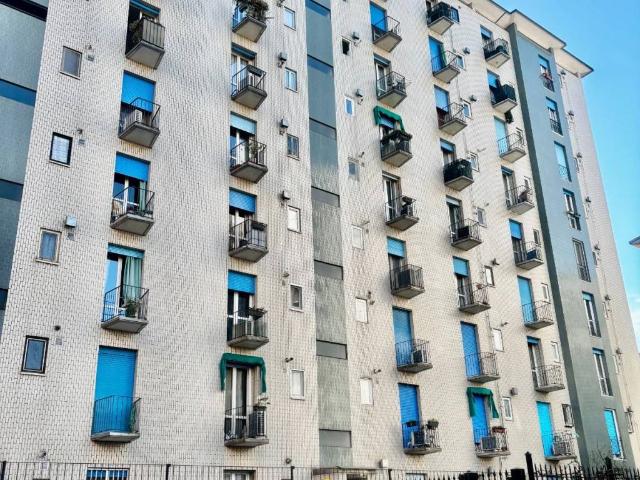 Appartamento in vendita a Municipio 7, Milano