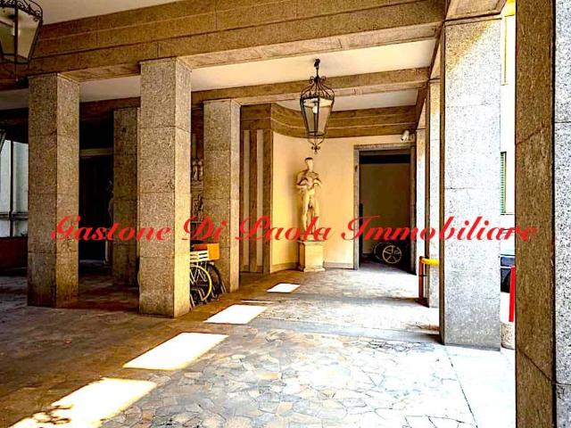Appartamento in vendita a Milano, Lombardia