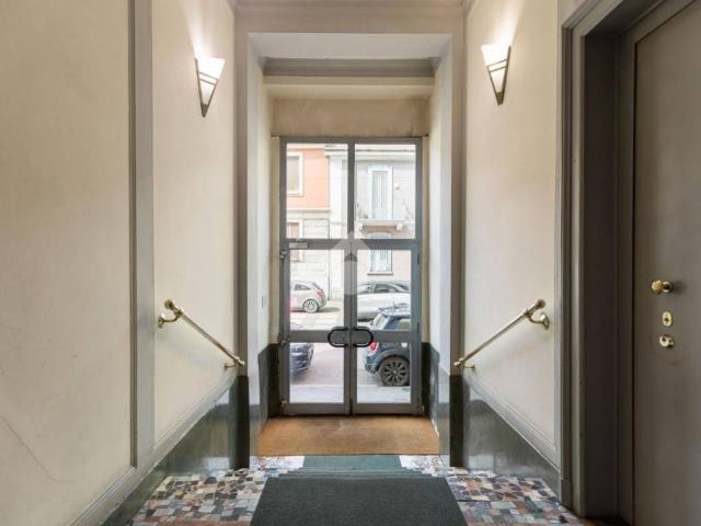 Appartamento in vendita a Municipio 8 di Milano, Milano