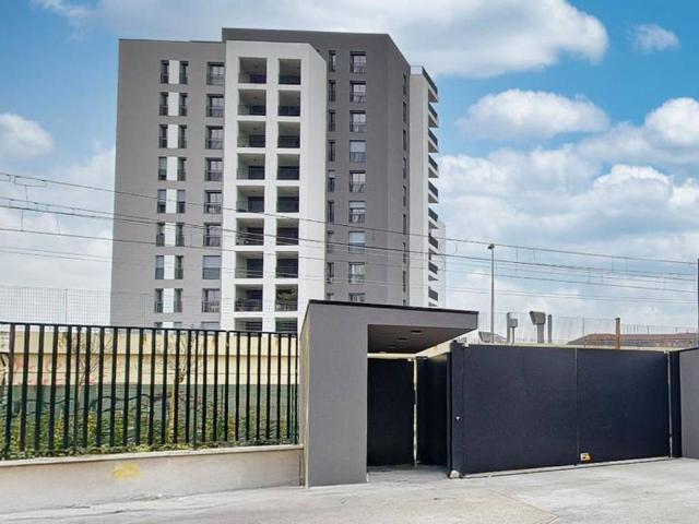 Appartamento in vendita a Municipio 2, Milano