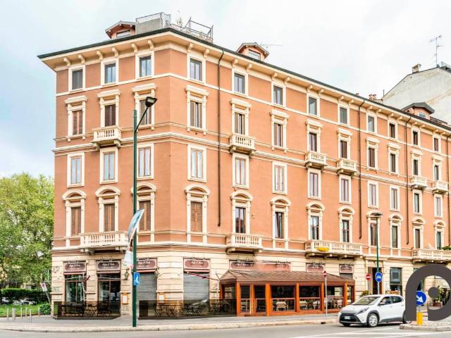 Appartamento in vendita a Municipio 8 di Milano, Milano