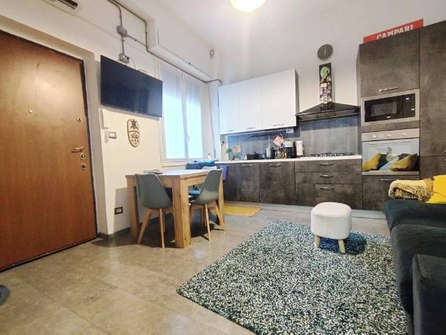 Appartamento in vendita a Municipio 8 di Milano, Milano