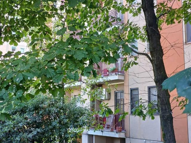Appartamento in vendita a Barona, Milano