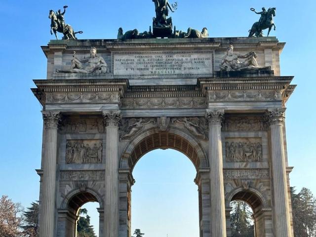 Appartamento in vendita a Municipio 8 di Milano, Milano