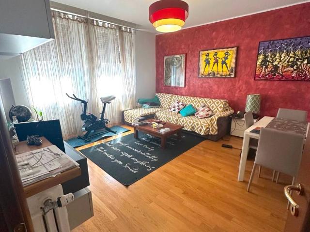 Appartamento in vendita a Municipio 8 di Milano, Milano