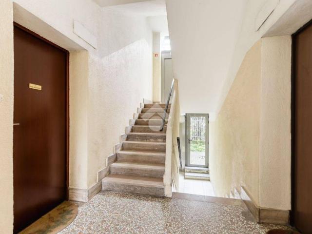 Appartamento in vendita a Municipio 9, Milano