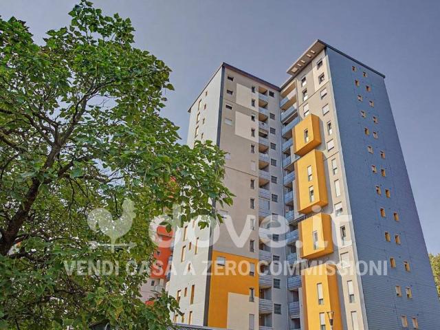 Appartamento in vendita a Municipio 9, Milano