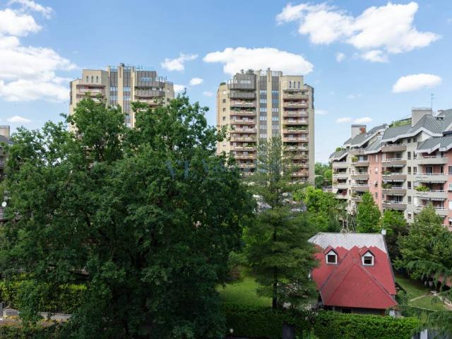 Appartamento in vendita a Lampugnano, Milano