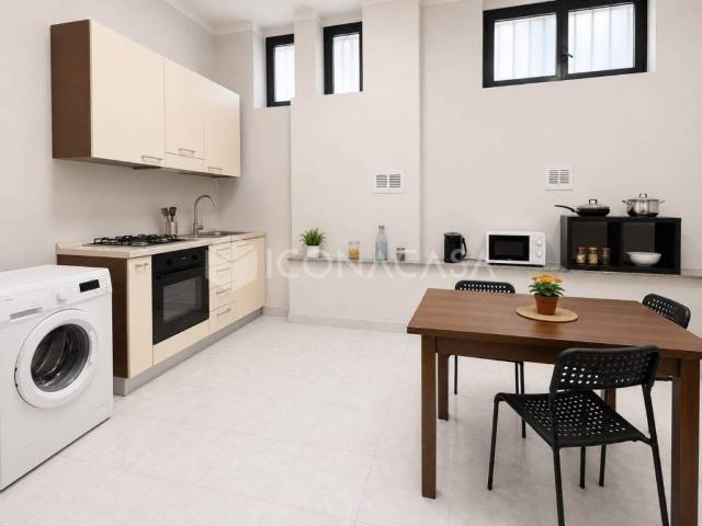 Appartamento in vendita a Municipio 4, Milano