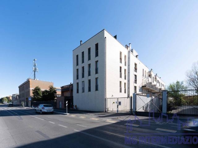 Appartamento in vendita a Municipio 4, Milano