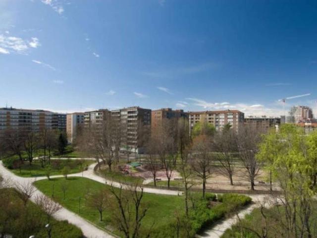 Appartamento in vendita a Municipio 8 di Milano, Milano