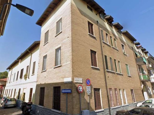 Appartamento in vendita a Municipio 7, Milano