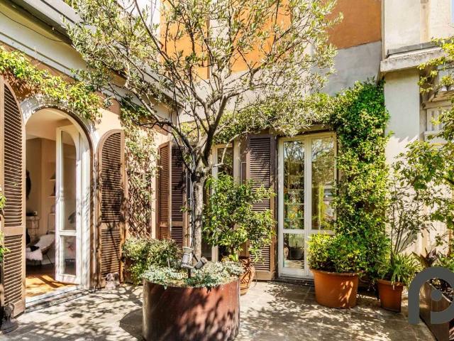 Appartamento in vendita a Municipio 8 di Milano, Milano