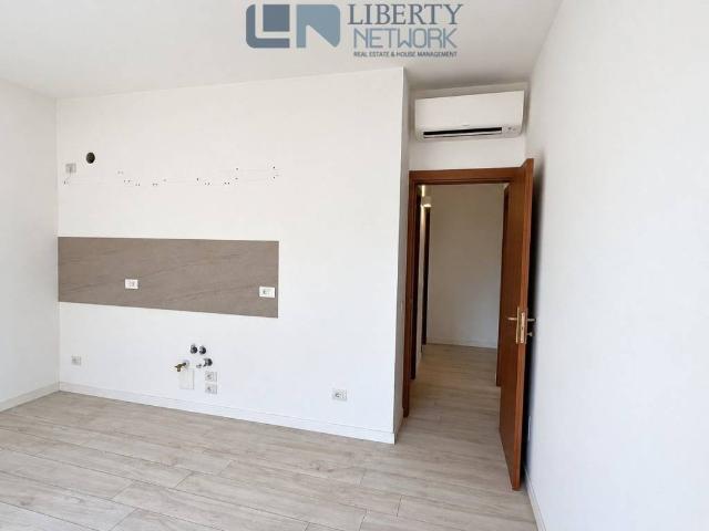Appartamento in vendita a Portello, Milano