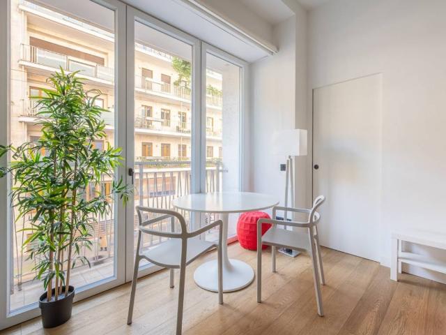 Appartamento in vendita a Cerchia dei Navigli, Milano