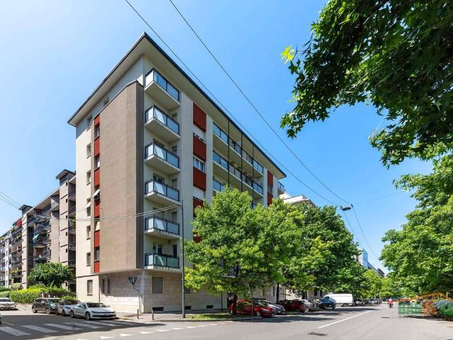 Appartamento in vendita a Municipio 8 di Milano, Milano