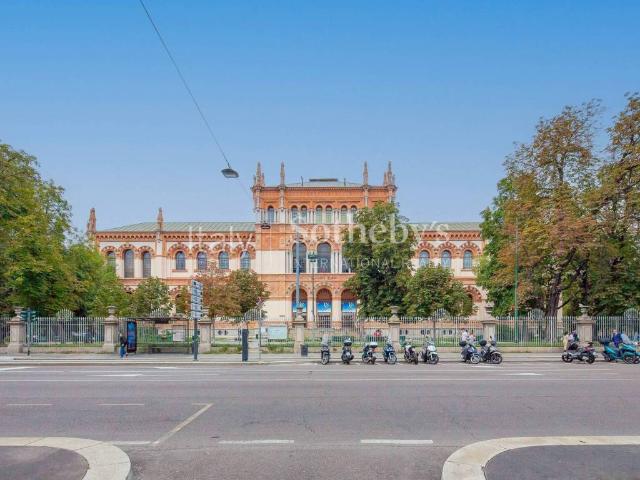 Appartamento in vendita a Municipio 1, Milano