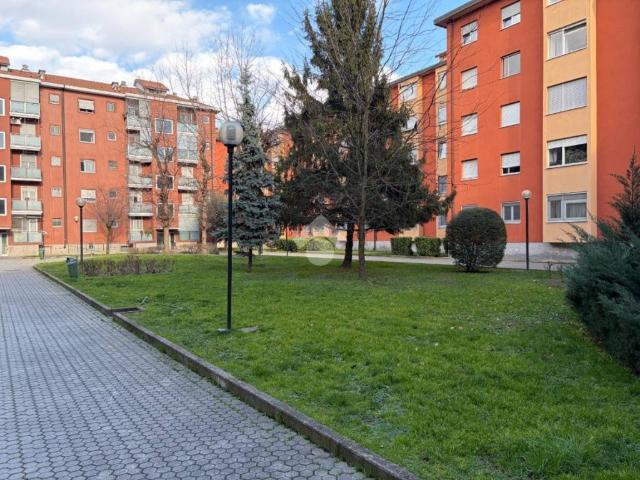 Appartamento in vendita a Municipio 8 di Milano, Milano