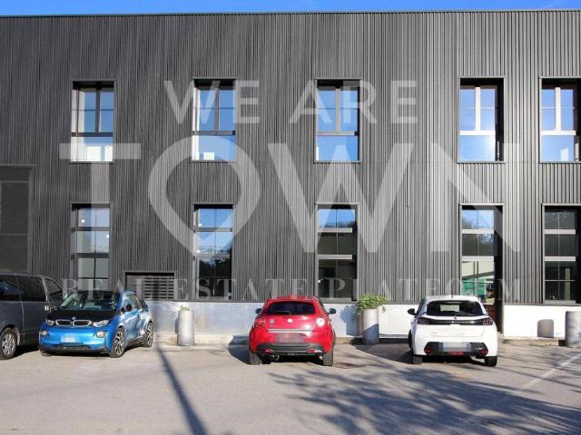 Appartamento in vendita a Municipio 8 di Milano, Milano