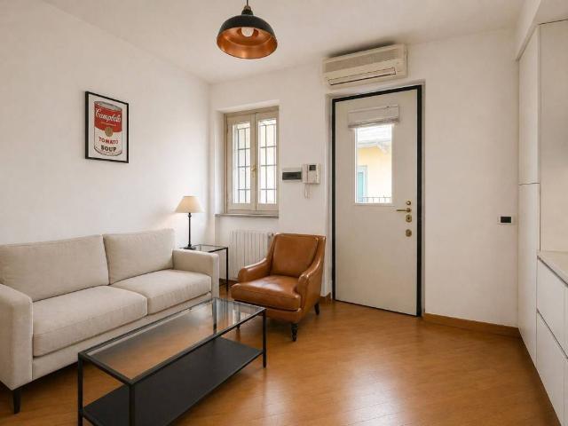 Appartamento in vendita a Municipio 1, Milano