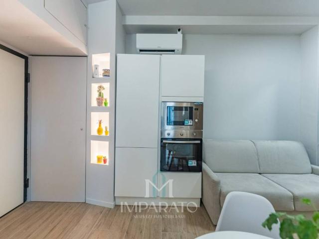 Appartamento in vendita a Municipio 9, Milano