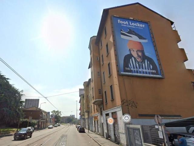 Appartamento in vendita a Municipio 8 di Milano, Milano