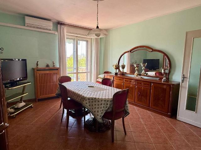 Appartamento in vendita a Municipio 7, Milano