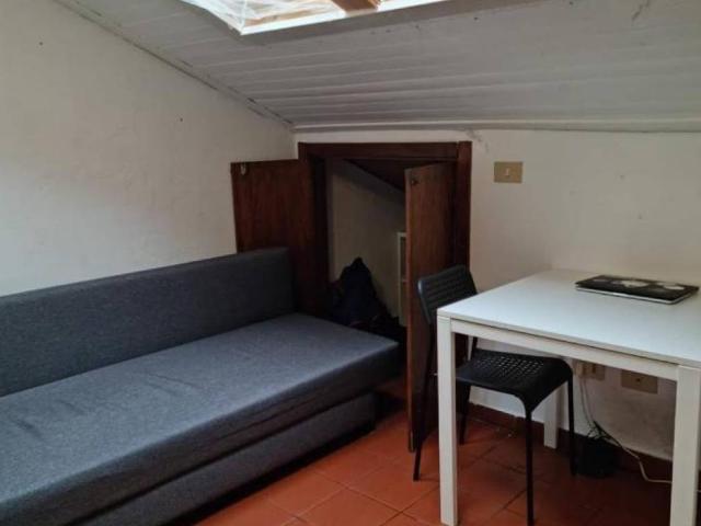 Appartamento in vendita a Municipio 6, Milano