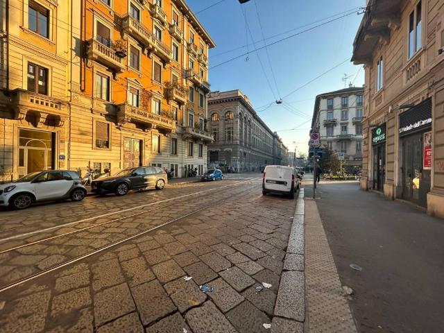 Appartamento in vendita a Municipio 1, Milano